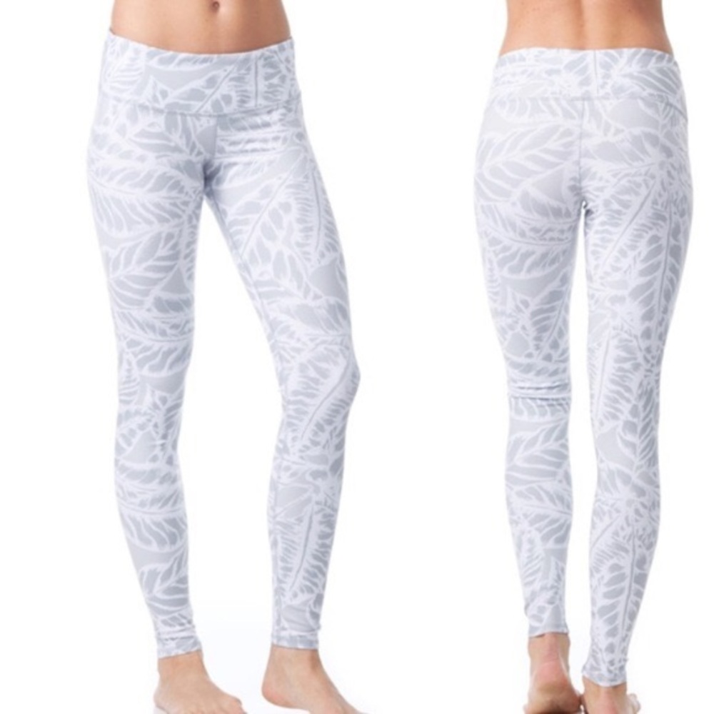 ALO Yoga white grey palm leaf airbrush leggings SM